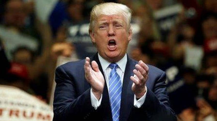 Trump takes heat for mentioning Vince Foster suicide