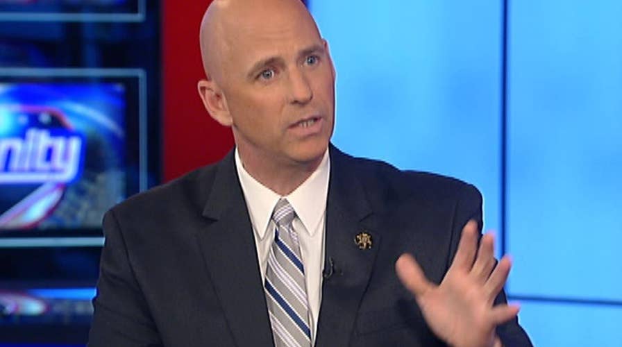 Arizona sheriff warns citizens about drug cartel assassins