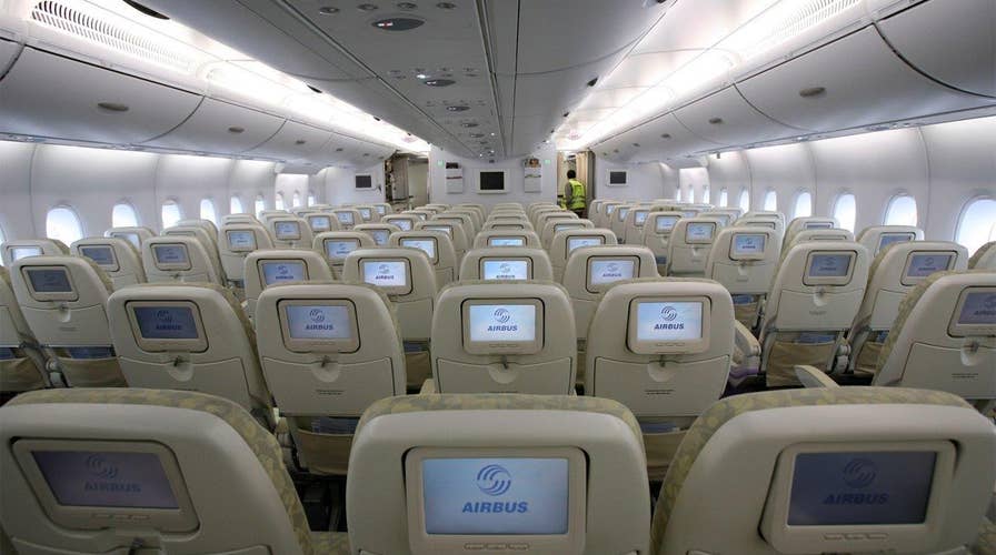 How to avoid the worst seat on the plane