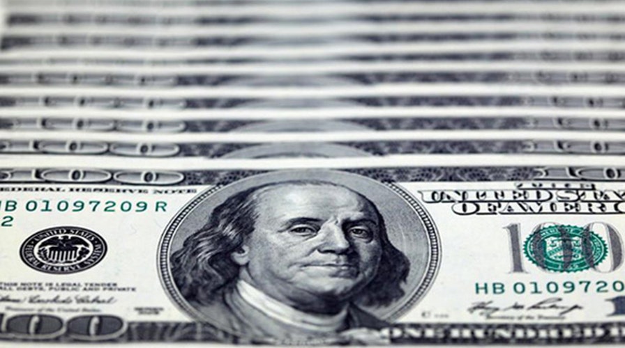 How much money should retirees have in case of emergencies?