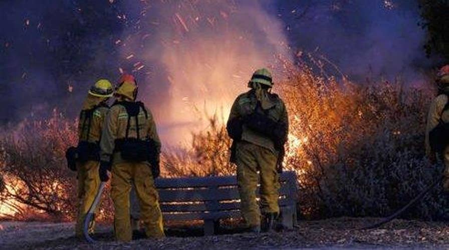 Evacuation orders lifted in Calabasas fire