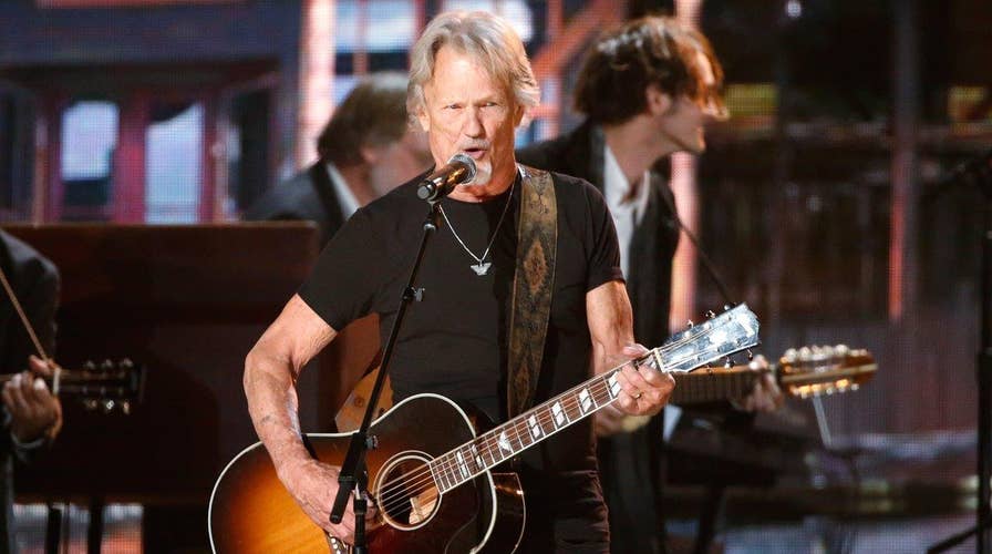 Kris Kristofferson DOESN'T have Alzheimers