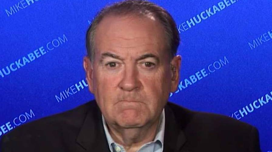 Huckabee: Obama has been 'deadly wrong' about ISIS