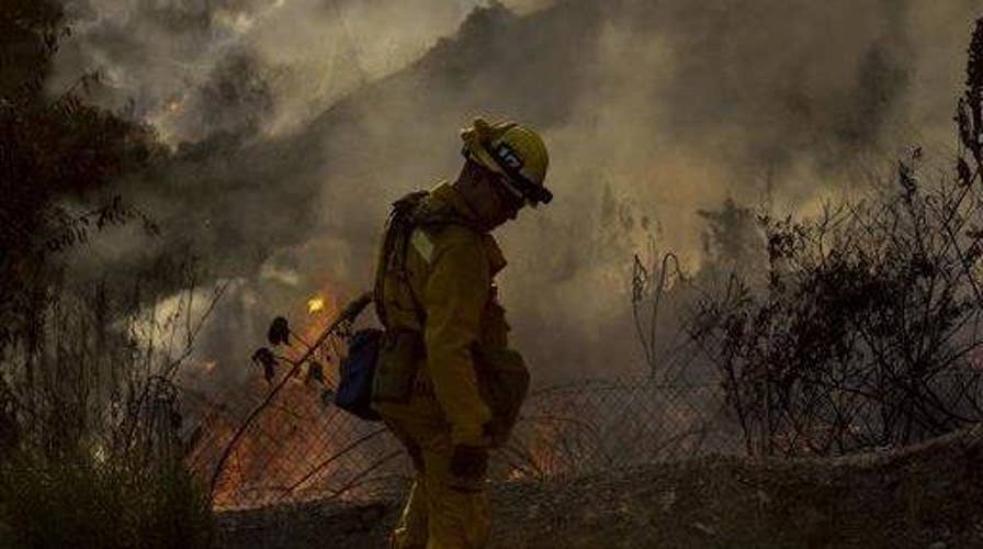 Two new wildfires spark in Southern California 