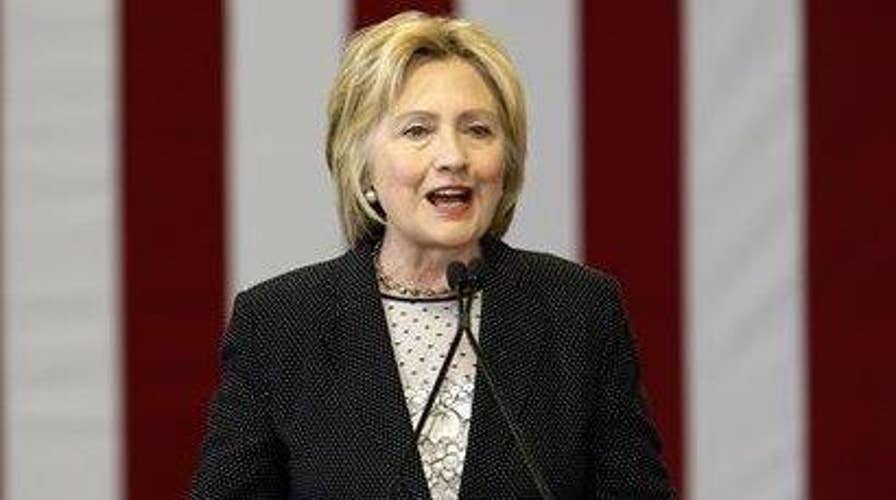 Hillary to rein in Wall Street? That's some bull