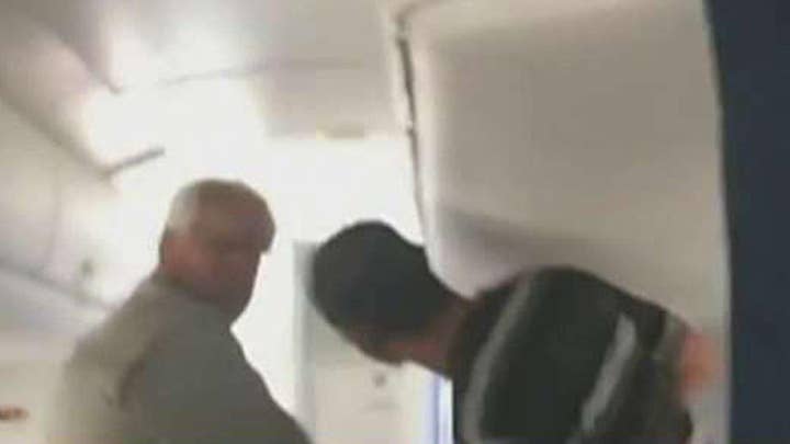 TSA removes unruly passenger from plane