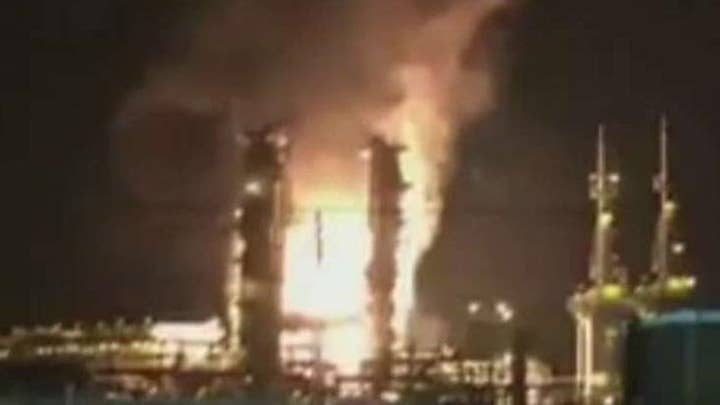 Massive explosion sets fire to BP gas plant in Mississippi