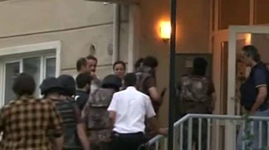 Manhunt under way for suspected Turkey attack mastermind