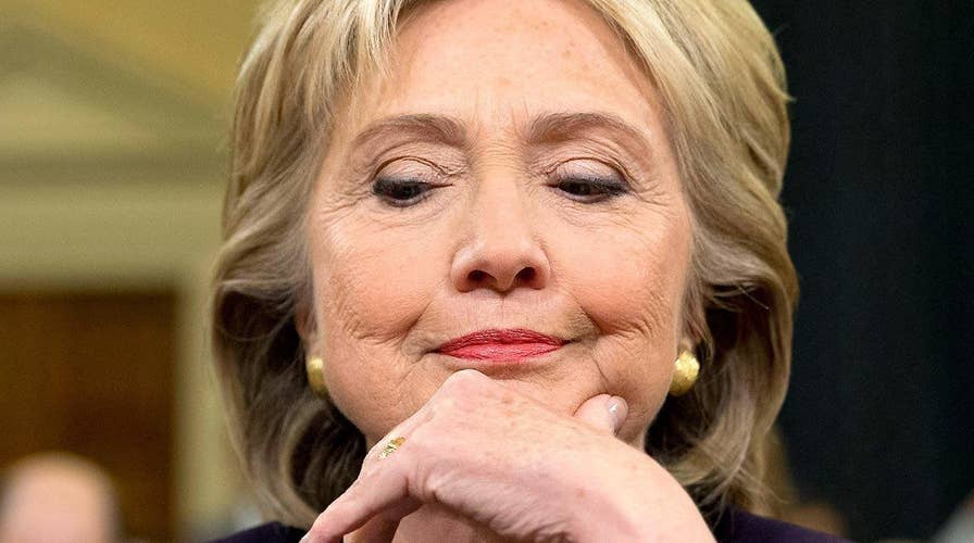 Clinton extremely careless but not criminal in email scandal