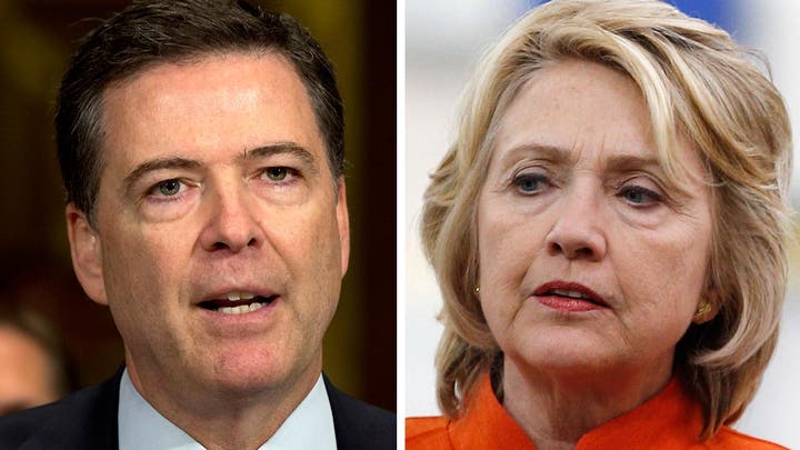 How James Comey's decision helps, hurts the Clinton campaign