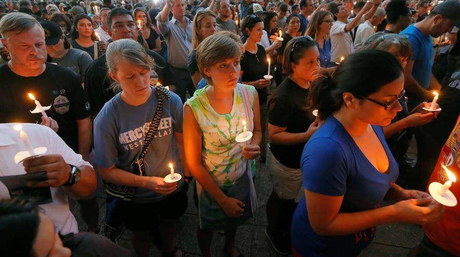 Dallas holds memorial for five fallen officers