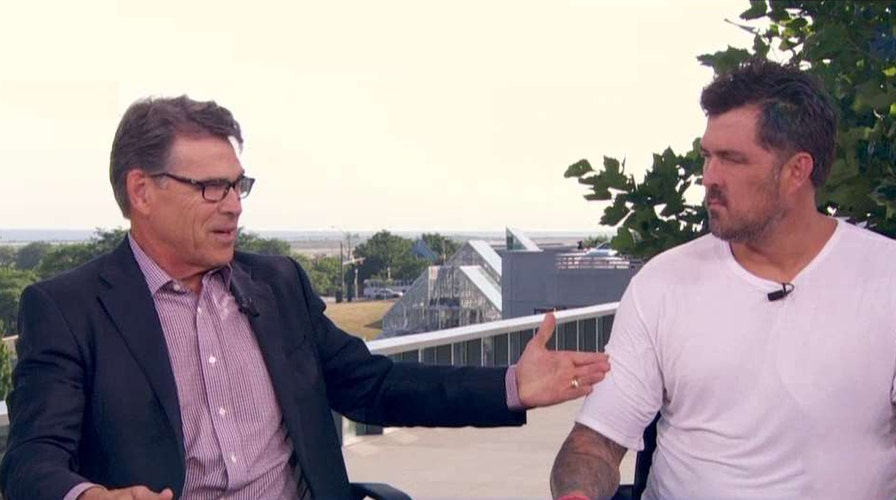 Marcus Lutrell, Rick Perry talk RNC appearance