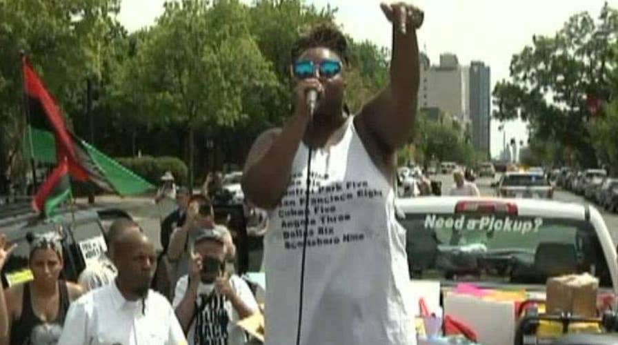 Journalist recounts rowdy BLM protesters segregating crowd