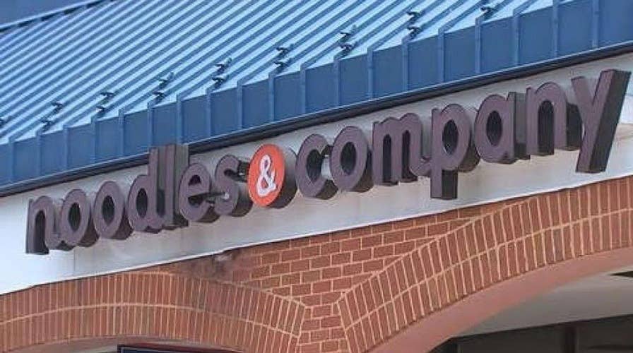 Noodles & Company apologizes for chef refusing to serve cop