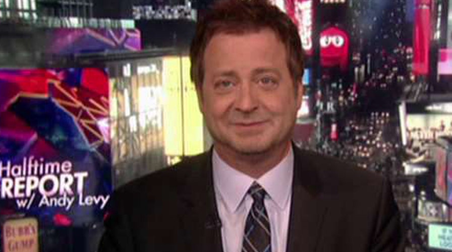 Halftime Report: Does it matter who Clint Eastwood supports?