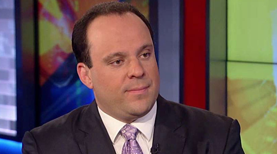 Trump team talks tax returns, previews foreign policy speech