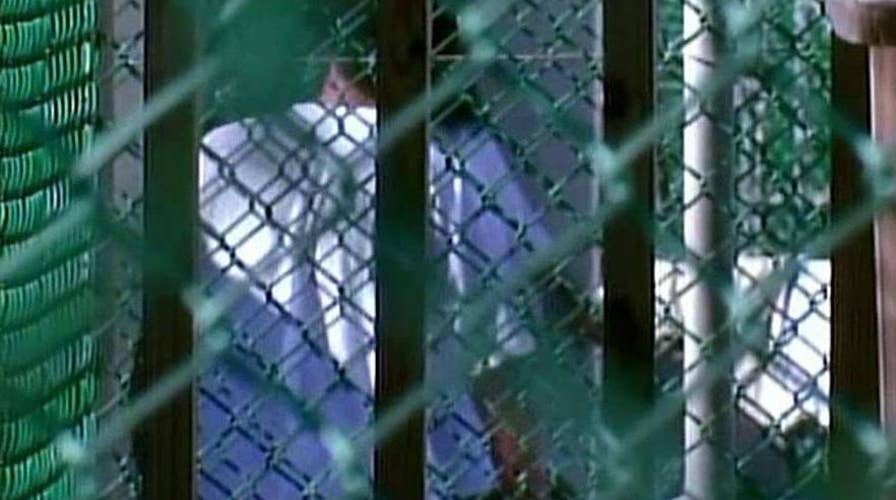 US transfers 15 Guantanamo Bay detainees to the UAE