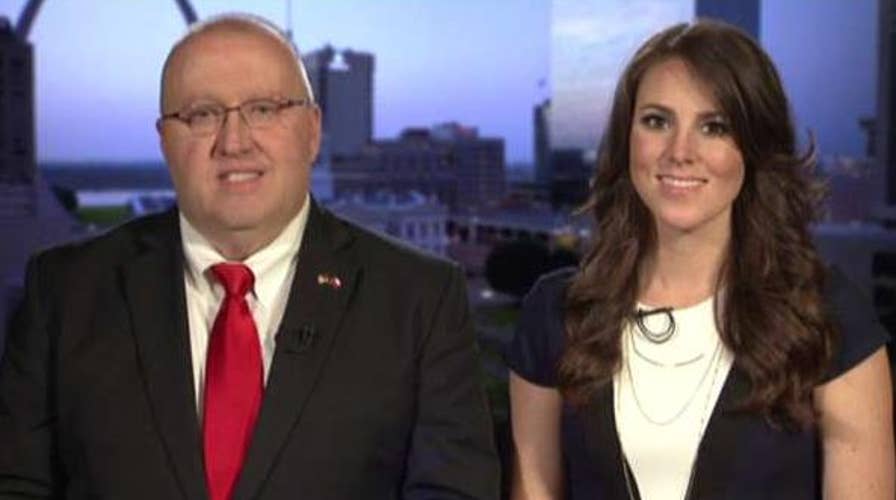 Texas judge under fire for offering prayer in the courtroom