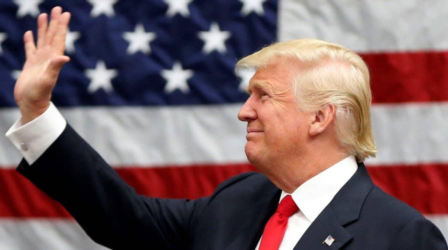 Trump: FBI, DOJ can't be trusted to probe Clinton Foundation