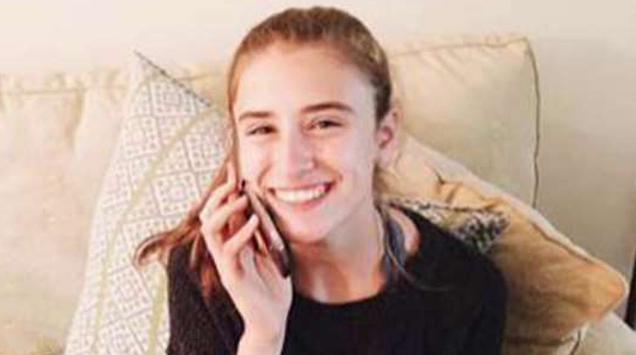 Teen ditches smartphone for flip phone to find peace