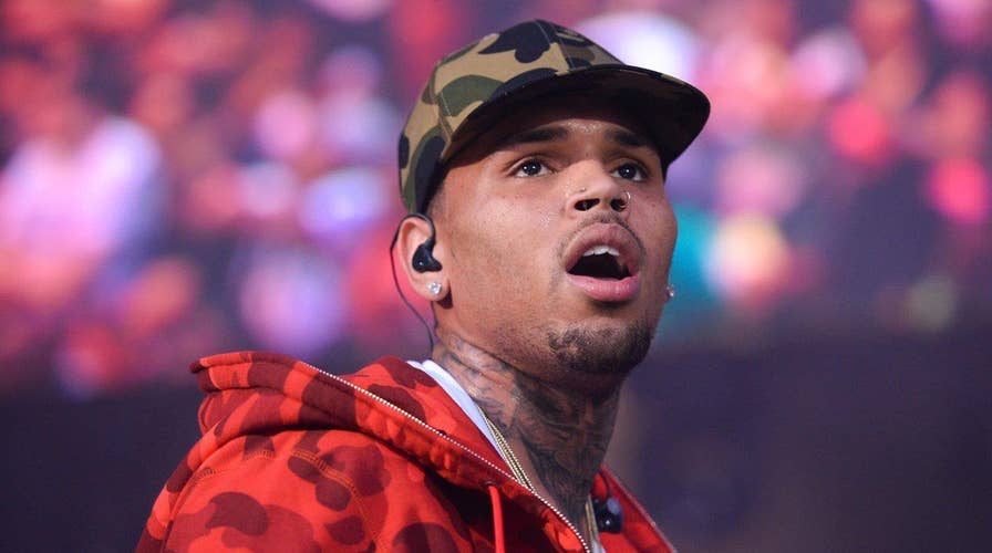 Singer Chris Brown out on bail 