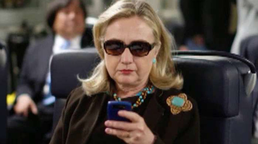 FBI releases documents related to Clinton email probe