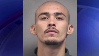 Nevada police search for murder suspect who escaped custody