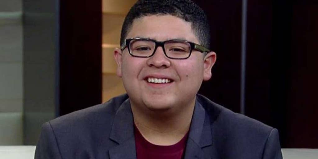 Modern Family Actor Rico Rodriguez Mourns Father S Death Fox News