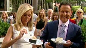 Cooking with 'Friends': Curtis Stone Celebrates Breyers' 150th Birthday