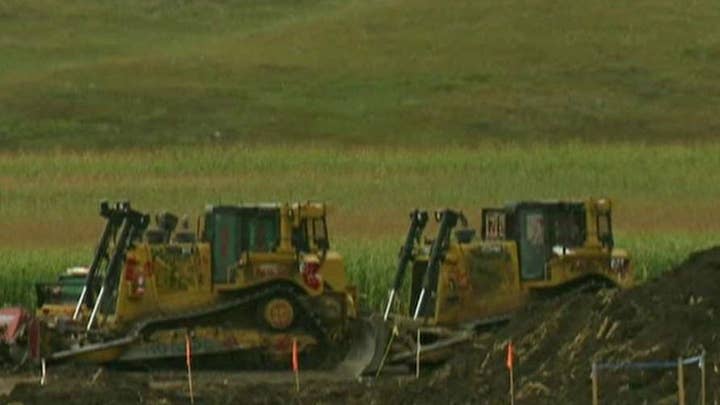 White House defends halting work on Dakota Access Pipeline