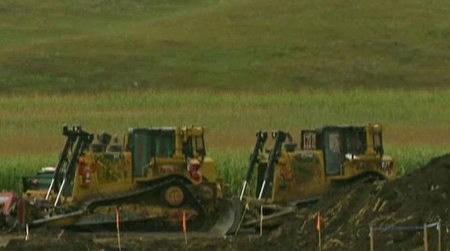 White House defends halting work on Dakota Access Pipeline