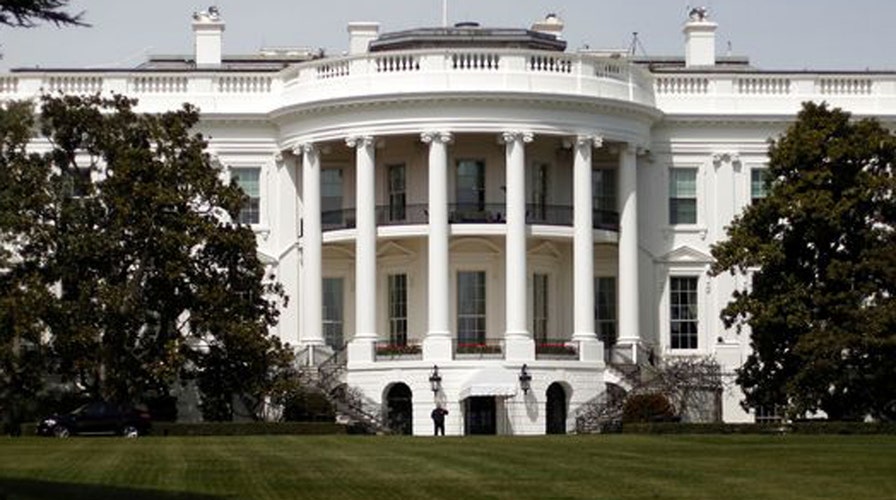 Halftime Report: The White House pay gap 