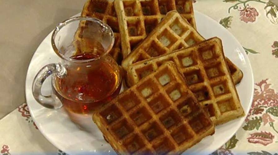 Cooking with 'Friends': Daphne Oz's warrior waffles