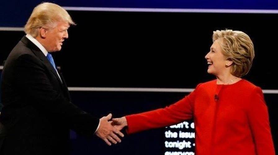 Town hall debate to include questions submitted online