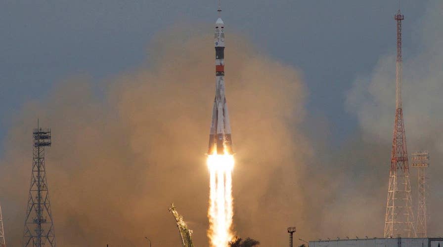 Soyuz rocket blasts off for space station