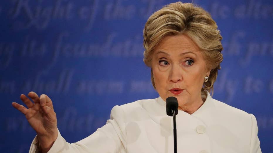 The beginning of the Clinton email scandal