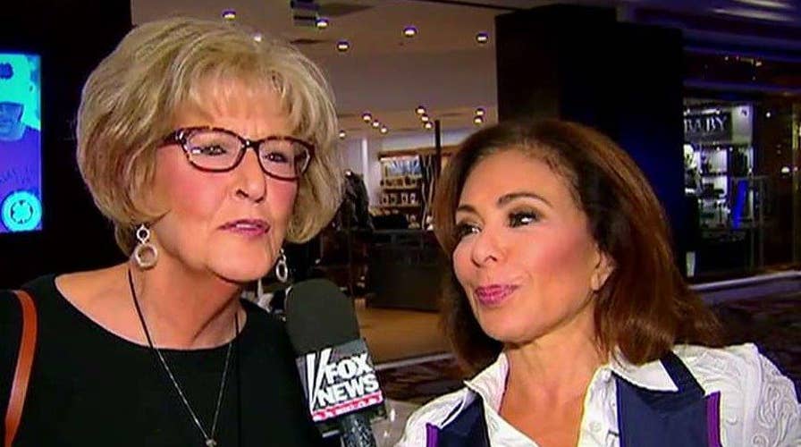 Who has the better odds: Trump or Clinton?