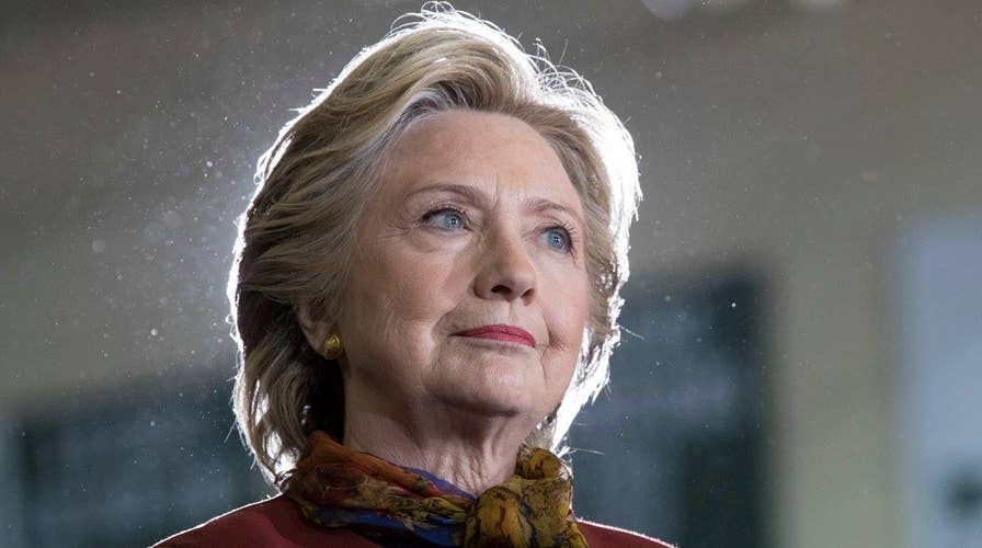 Cozying up to Clinton