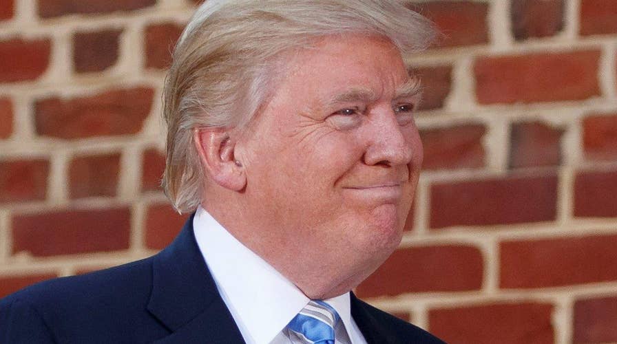 Trump campaigns in 'make or break' state of Florida