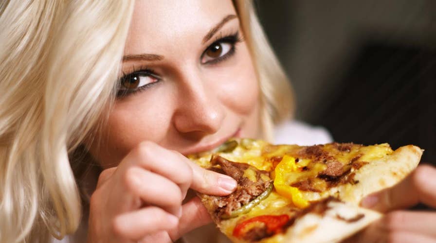Is 'pizza porn' trendier than actual food porn?