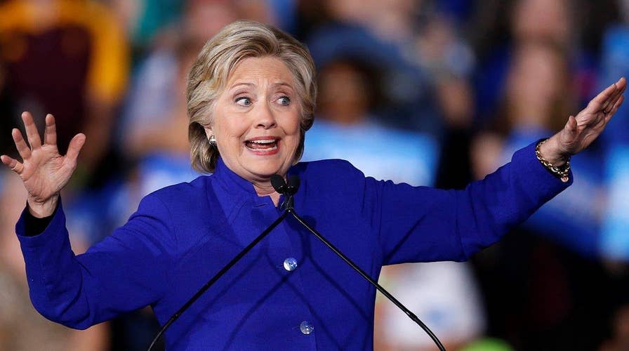 Clinton targets Hispanics, African Americans in last days