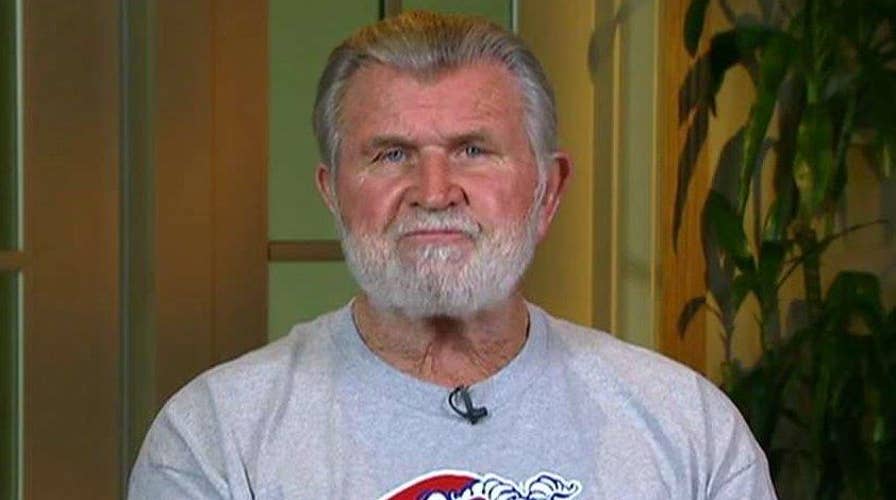 Mike Ditka speaks out on why he's supporting Trump