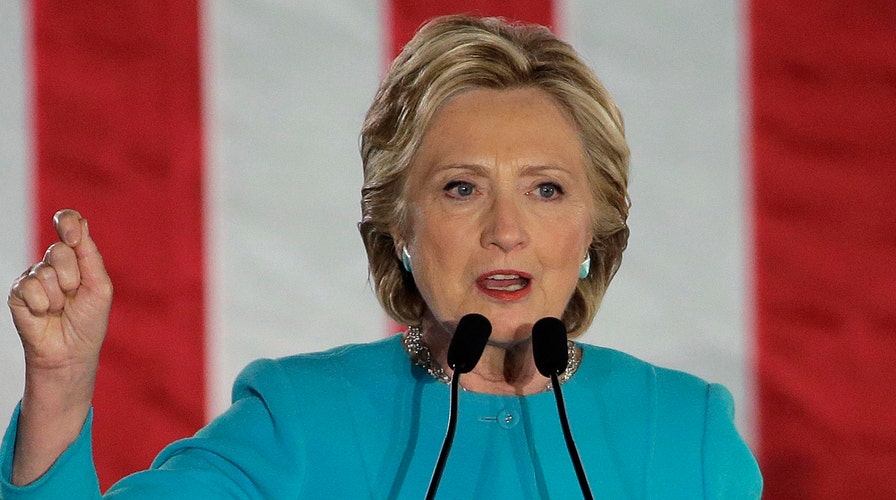 Leaked emails: Clinton ordered maid to print classified docs