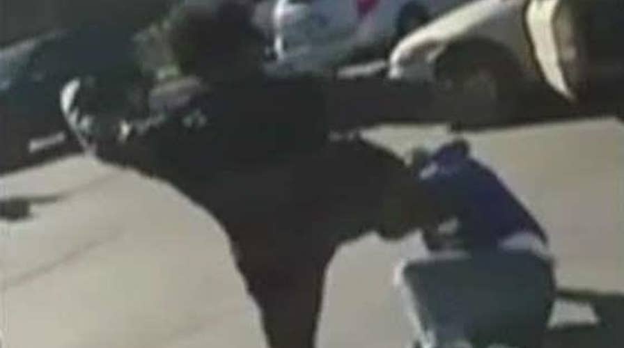 Mob attacks Trump voter in Chicago