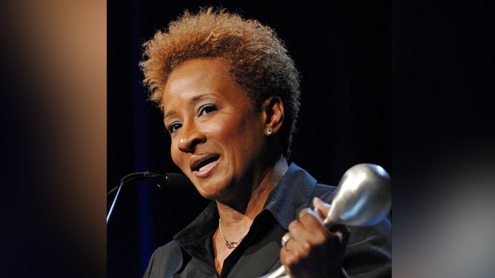 Comedian Wanda Sykes booed off stage for anti-Trump rant