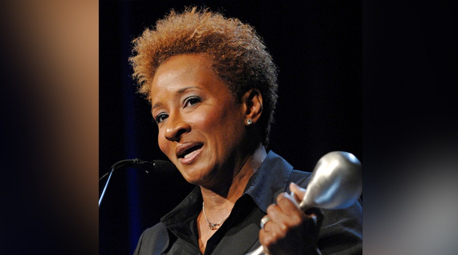 Comedian Wanda Sykes booed off stage for anti-Trump rant
