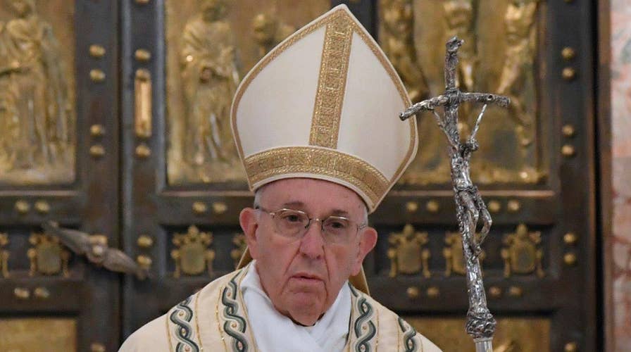 Pope Francis gives all priests power to forgive abortions