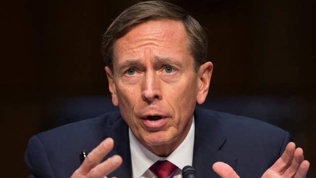 Trump would need to pardon Petraeus to be in Cabinet