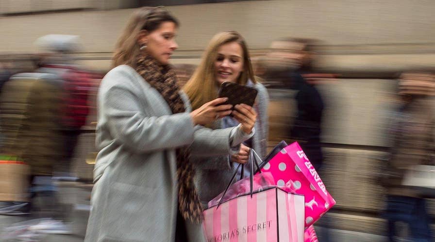 What are the best credit cards for holiday shopping?