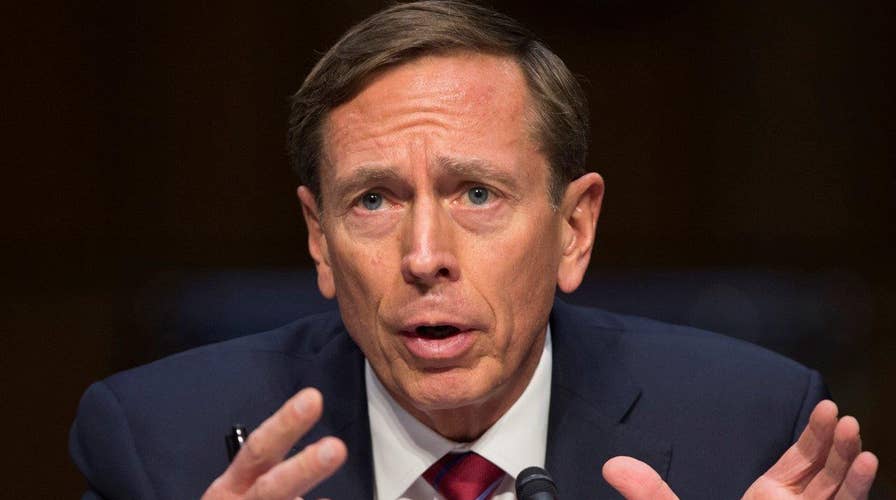 Trump would need to pardon Petraeus to be in Cabinet